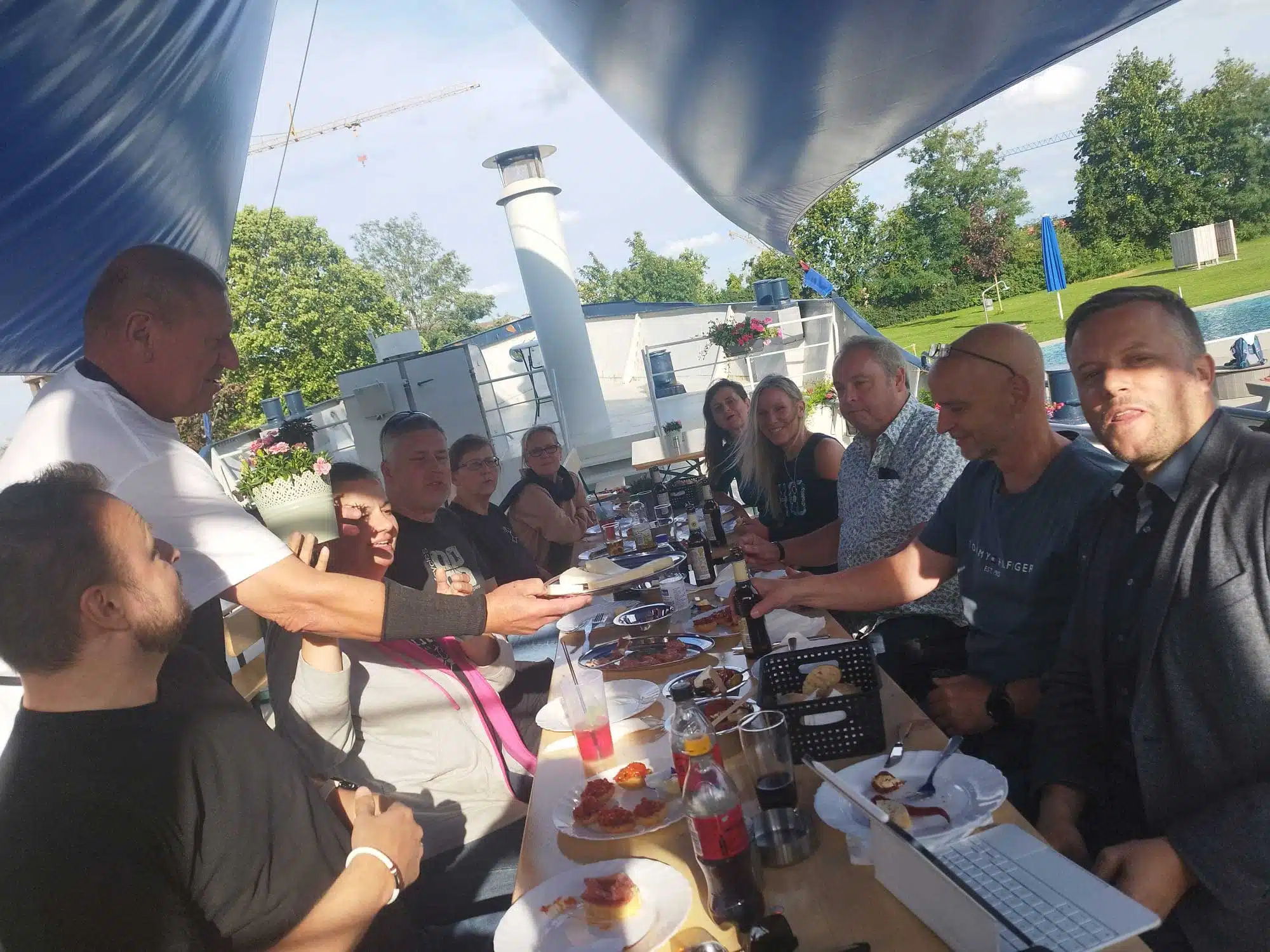 Was bitte ist denn PUSCH 6 Gewerbe-Stammtisch im Schwimmbad